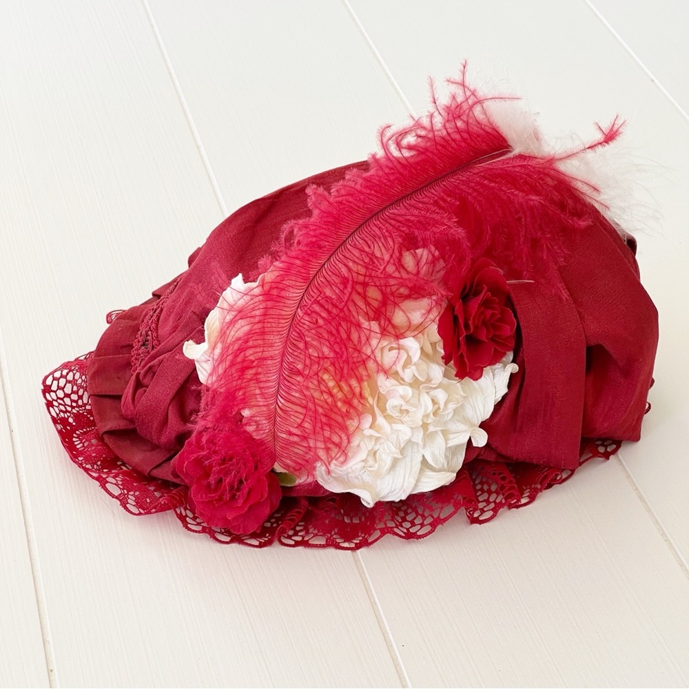 1800s etc Victorian Red Lace Feather Vintage Percher Hat